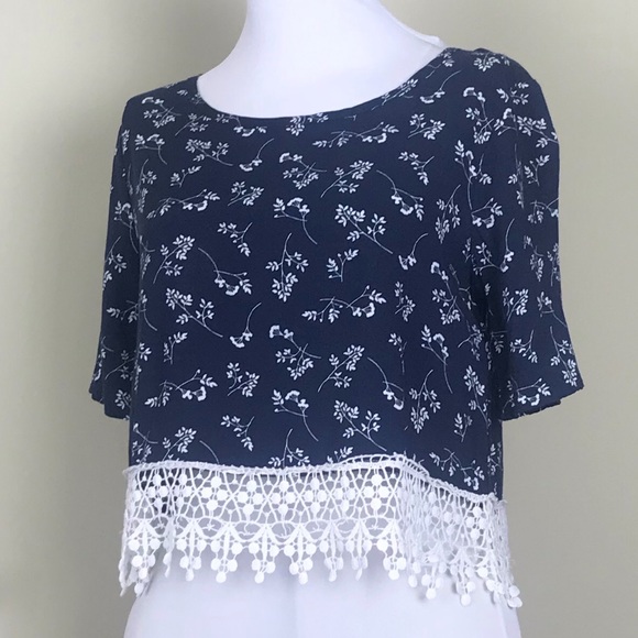 Abercrombie & Fitch Tops - Abercrombie & Fitch Navy Blue Crop Top Size XS
